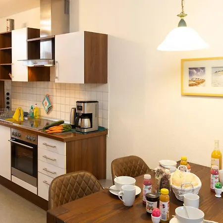 Strandvilla - Lub117 By Interhome